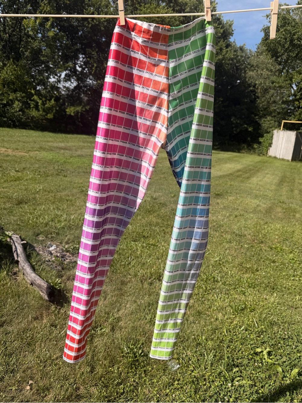 Blackmilk hex code Rainbow Grid Leggings, XS - Picture 4 of 4